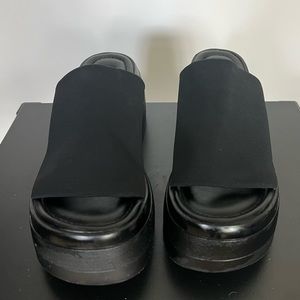 Steve Madden x UO Platform Slide Sandals Y2K